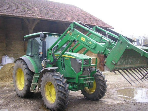 Dcnm Negoce Materiel Agricole Et Btp A Nantes IMG 093144921