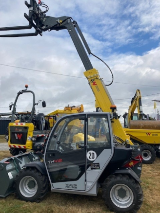 Dcnm Negoce Materiel Agricole Et Btp A Nantes WACKER 6
